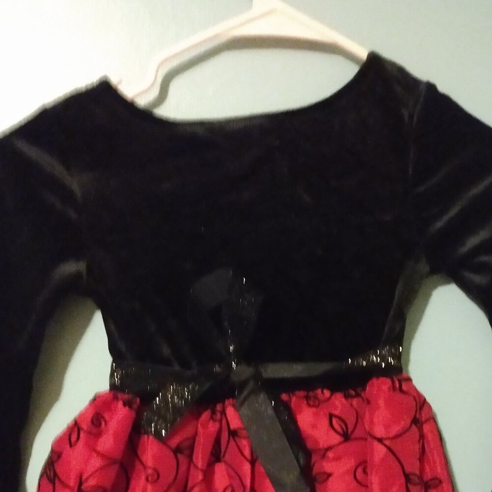 GIRLS  HOLIDAY  DRESS